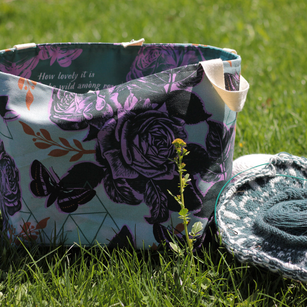 Cottage Bag - Moth Roses - Moon Garden