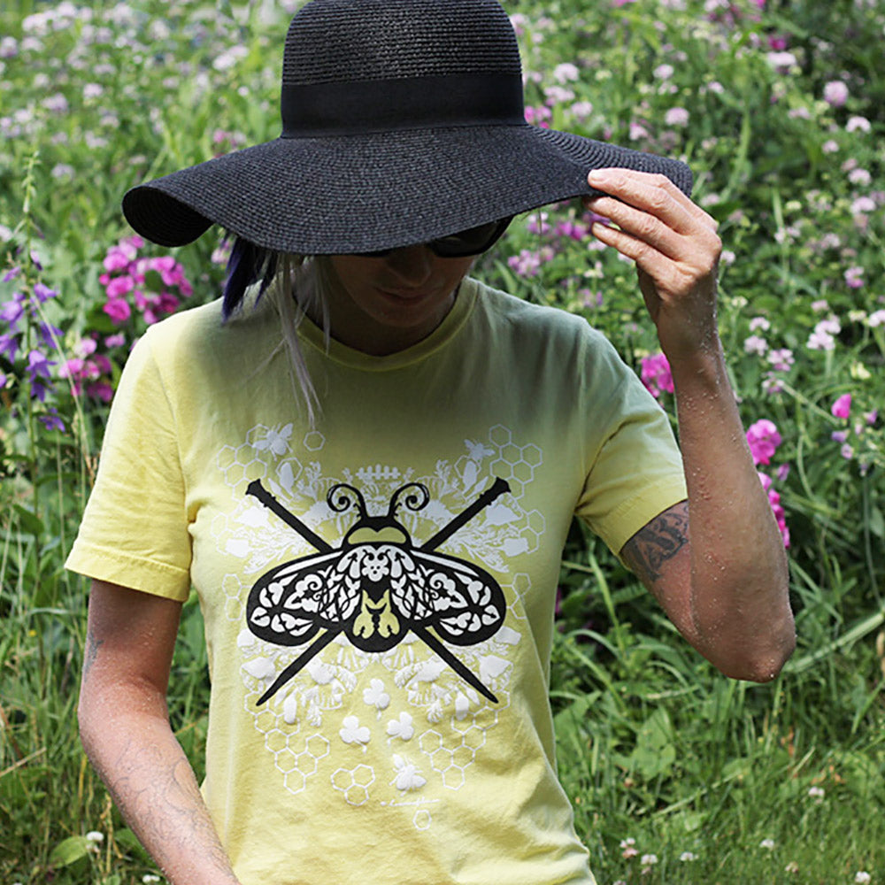 Knitting Bee - Tee Shirt
